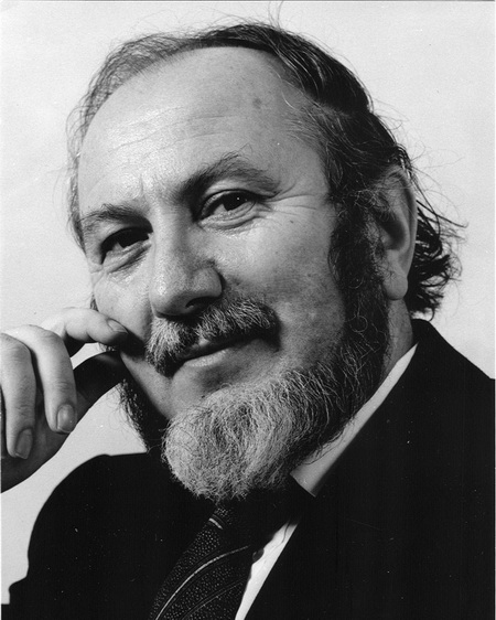 Akademik Miomir Vukobratović